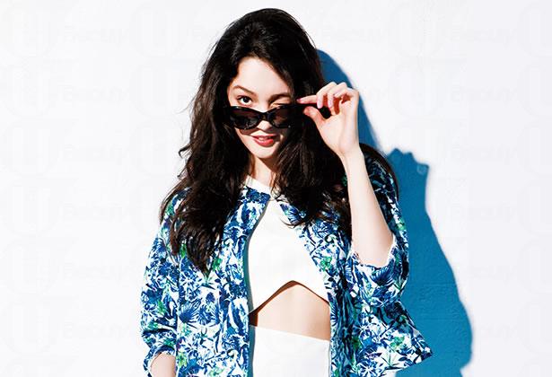 春夏就是要「露腰」！短上衣穿搭法