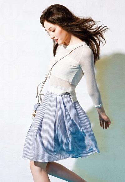 春夏就是要「露腰」！短上衣穿搭法