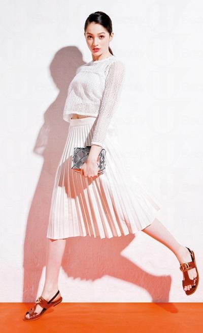 春夏就是要「露腰」！短上衣穿搭法