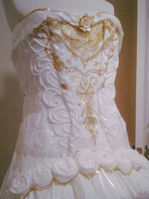 衛生紙婚紗？精緻程度媲美一般婚紗！