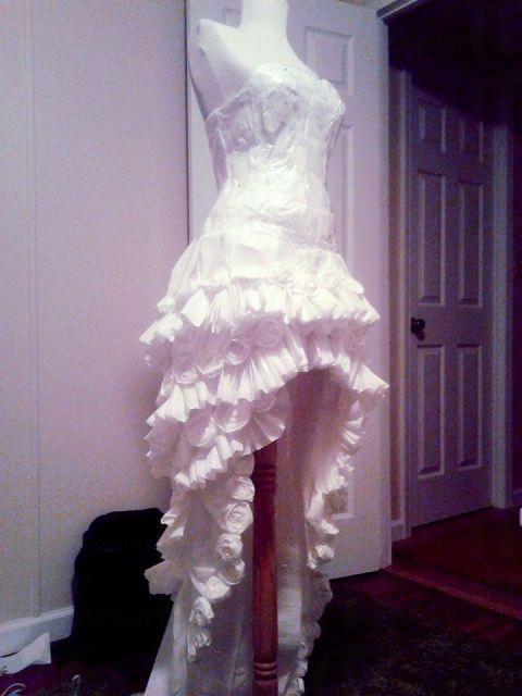 衛生紙婚紗？精緻程度媲美一般婚紗！