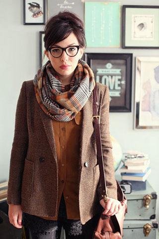 冬日頸巾篇：配合臉型挑選頸巾及建議圍法