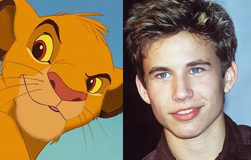 揭開「迪士尼王子聲音」背後之迷 他原來是這樣的！