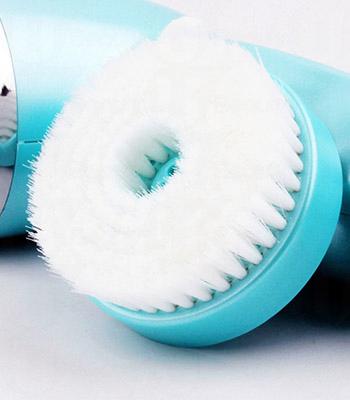 愈洗愈衰？！「洗面神器」唔一定啱你！醫生提你4要點！