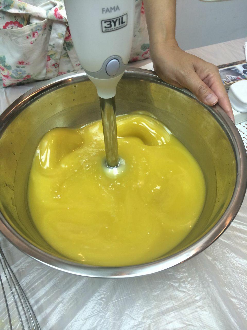 DIY敏感肌護膚品：金盞花手工皂