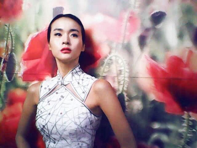 大師Lara Jade示範用麵包超人相機也能拍出型格時裝照