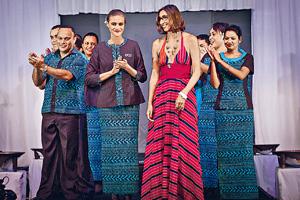 斐濟航空制服，融合了傳統服及自然素材的特色。（圖片：外電、航空公司提供） 