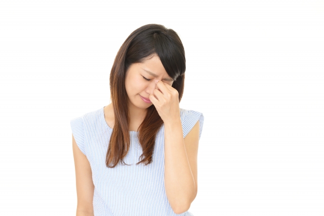 19歲女生長期眼澀驚揭患乳癌末期！化療半年終不治！醫生：近視人士高危！