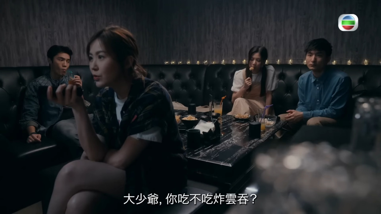 男友唱K借醉「胸襲」閨蜜！女友心軟不捨分手：我好愛他！網民圍插：不是犯錯是犯罪！