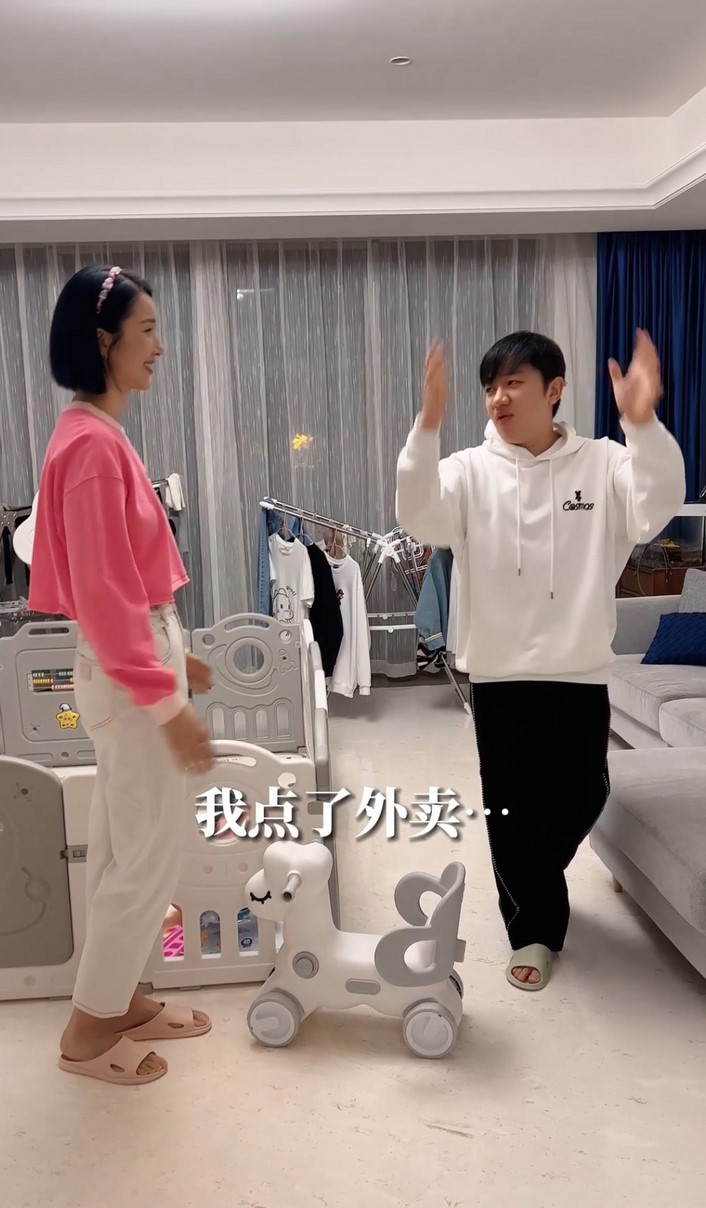 李亞男生日放閃曝光上海6千萬豪宅！二千呎豪宅變大型K房！王祖藍舉燈牌冧老婆！