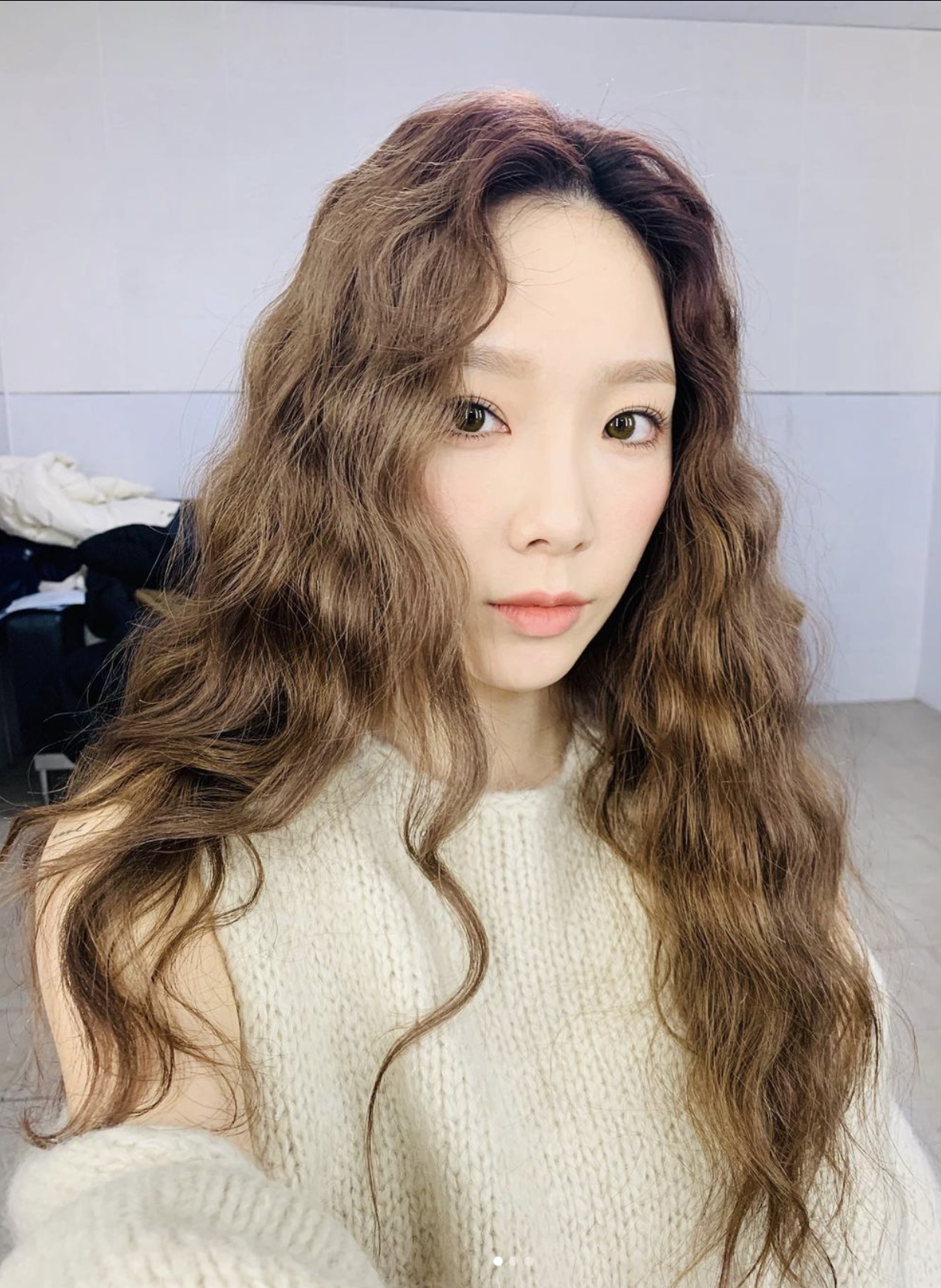 2022秋冬髮型｜8種增髮視覺效果捲髮提案！營造豐盈感！木馬捲/流水燙/泰迪捲！