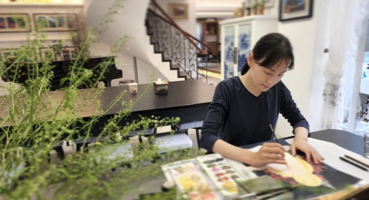 Isabella梁洛施逾2萬呎5億豪宅曝光！古典奢華旋轉樓梯！與李澤楷三子同住！