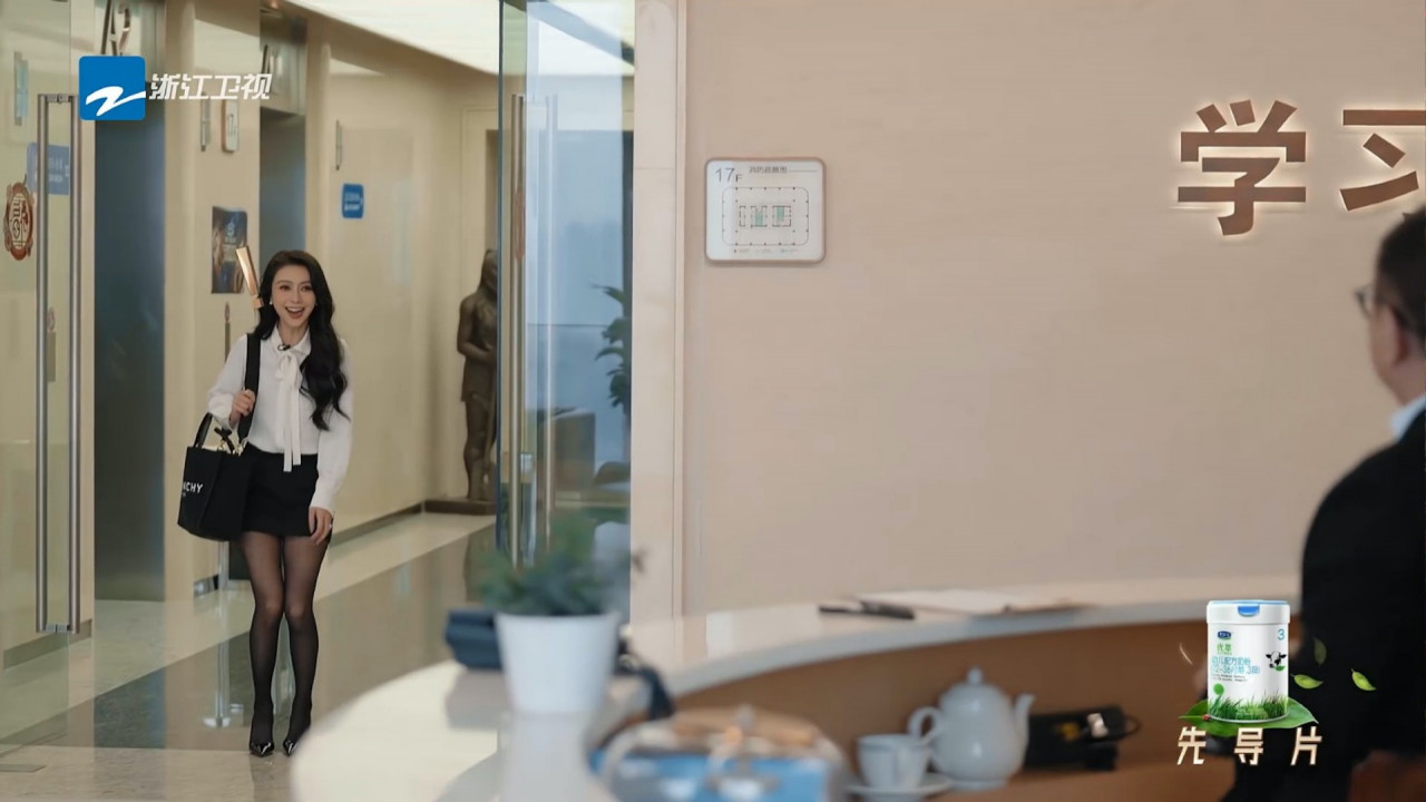 41歲薛凱琪被許紹雄串「點解唔同樣」！懶理整容變臉爭議！自認係「香港最後一個少女」！