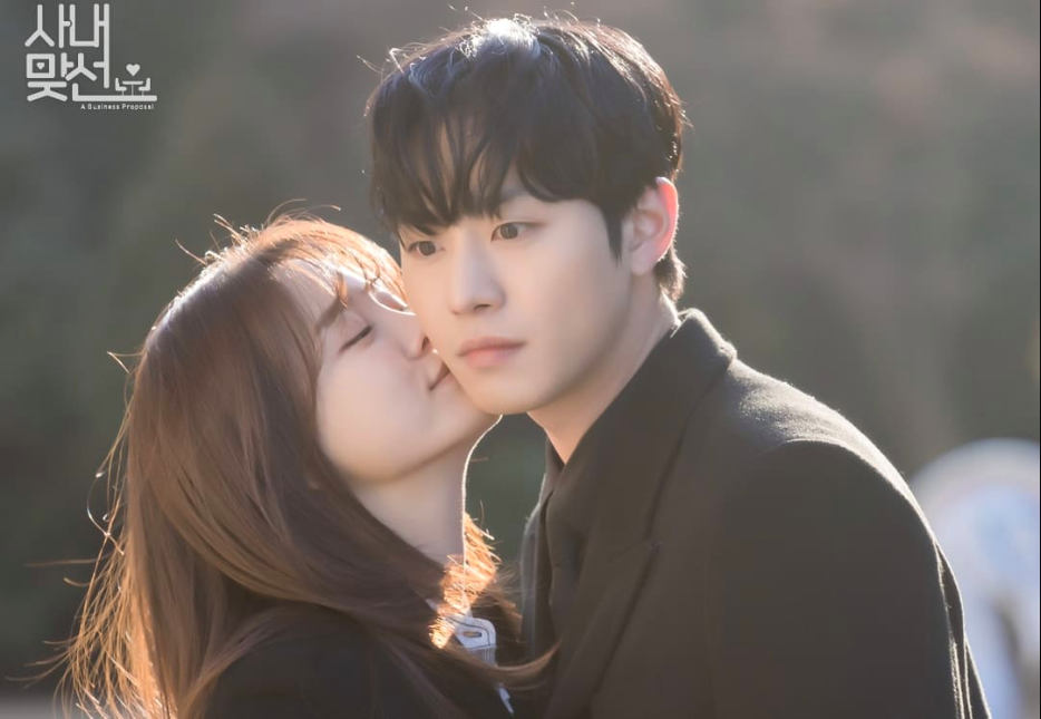 女友月薪4萬因職業被親家拒婚！男方父母極嫌棄迫分手！男友呻：沒有她我這輩子不可能買房！