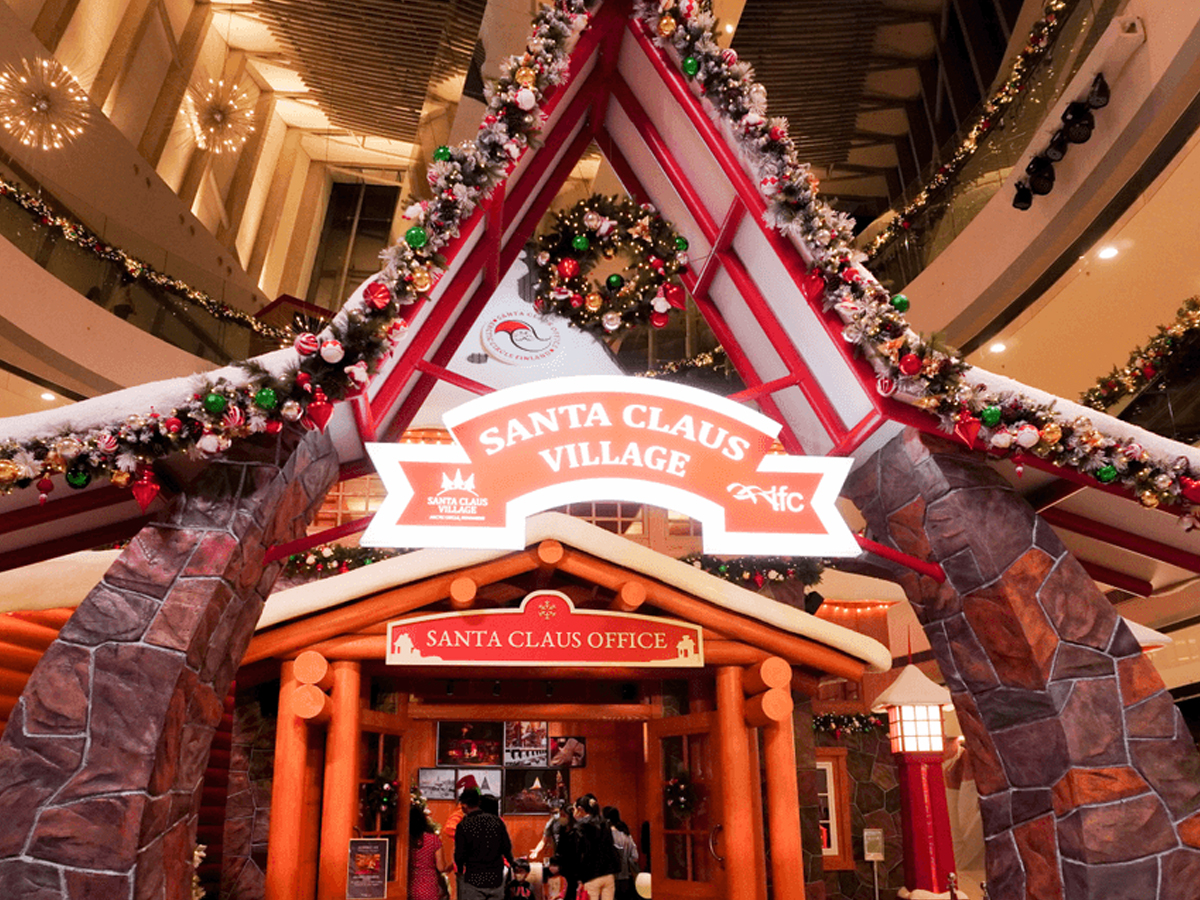 聖誕好去處2022 | 打卡必去！純白聖誕花海 / 聖誕老人村 / 姆明Cafe / 聖誕限定刨冰