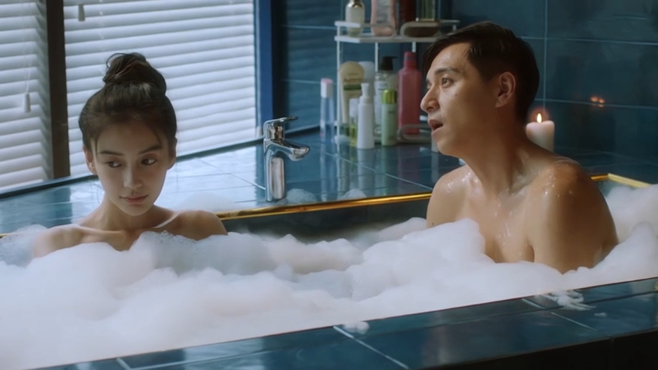 生理期邀男友沖「鴛鴦浴」被拒！女友嬲爆：「都幾歲人，怎麼還不能理解經血！」