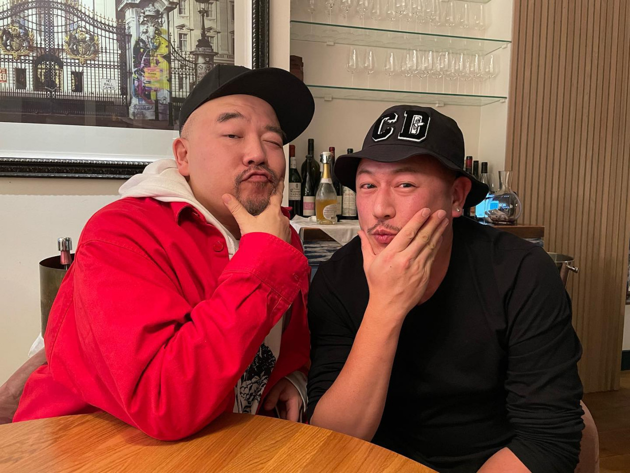 陳鍵鋒近況曝光男神驚變油膩大叔？留鬍鬚「佬味濃」！網民感慨：「唔做幕前好浪費！」