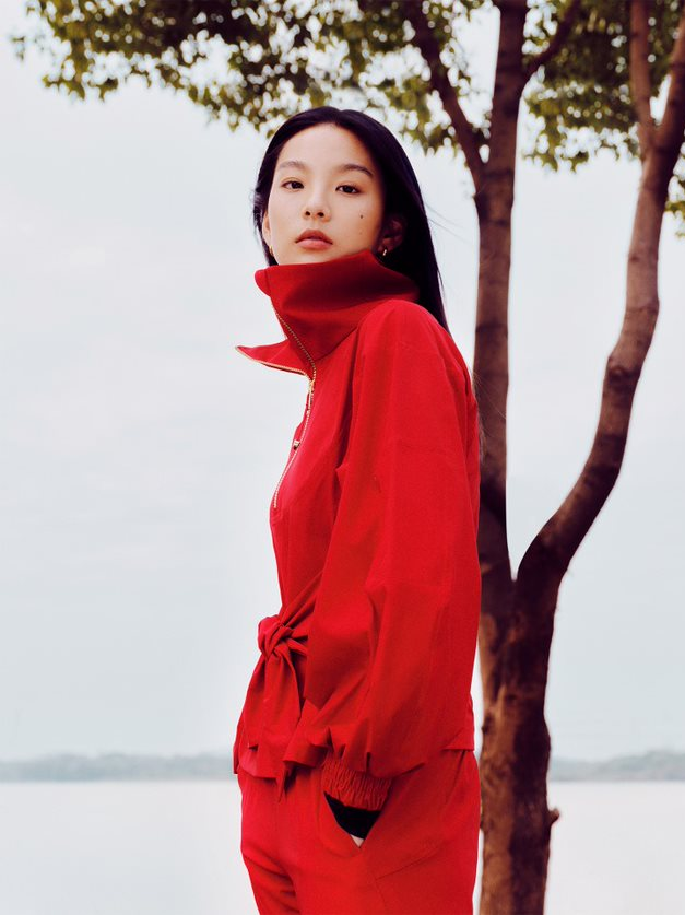 新年2023｜lululemon推出新春限定系列！運動系女生拜年穿搭提案！必買迷彩兔年毛衣！