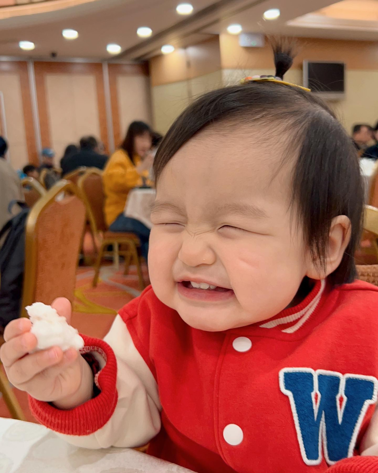 洪永城囡囡終擺脫不了Sir Face！最新近照表情鬼馬似足爸爸！梁諾妍分享產後快速修身秘訣！