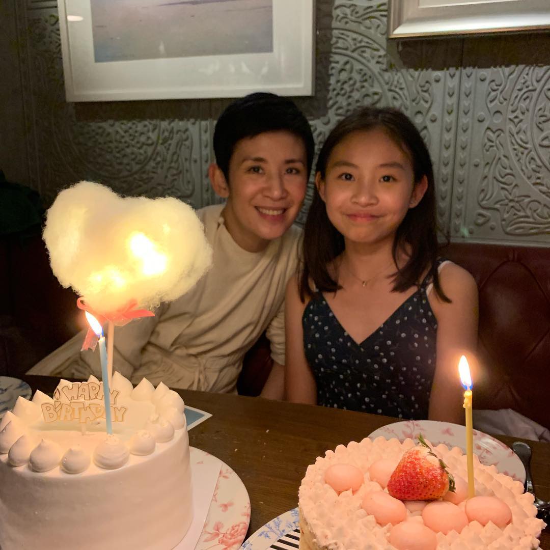 星二代｜吳君如17歲女兒Jillian正式出道！廣告處女作大曬舞技 ！網民讚甚有星味！