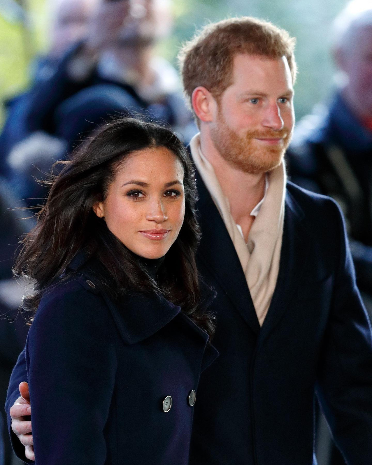 梅根形象突變被罵抄襲凱特王妃！五官變樣惹整容疑雲！曾多次模仿大嫂穿搭！