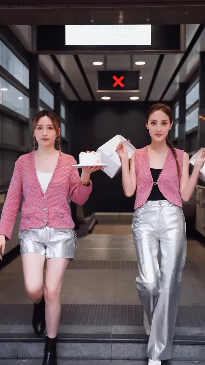 陳凱琳孖龔嘉欣姊妹衫拍片惹身形比較！網民無情直言「有對比有傷害」！企Grace隔離無一倖免！