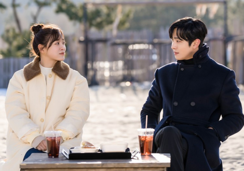 女生與男友吵架沉迷ChatGPT！創建「AI男友」展開甜蜜對話！1點更勝真實男友？