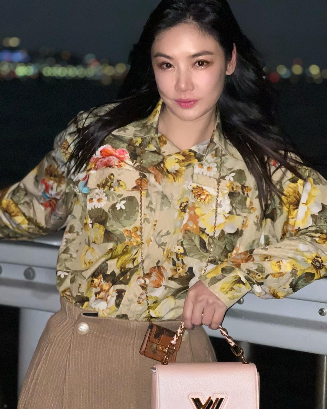 樂基兒近照驚現蘋果肌下垂現老態！被指走樣嚴重！網民大嘆「女神崩壞」！