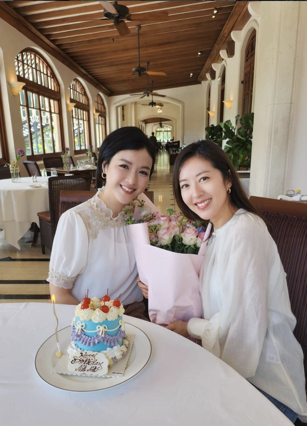 唐詩詠41歲生日獲前TVB當紅女星送花！驚喜揭二人為好姊妹！網民比較10年前舊照！