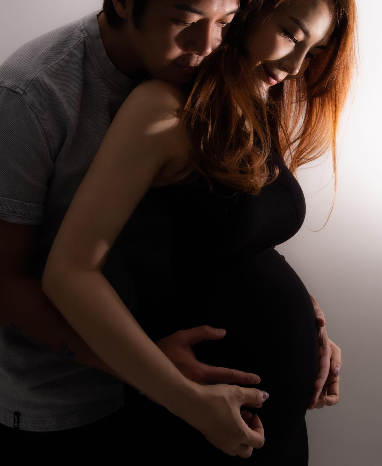 前女團成員誕下仔仔宣佈封肚 與前男團成員婚後兩年即湊成「好」字