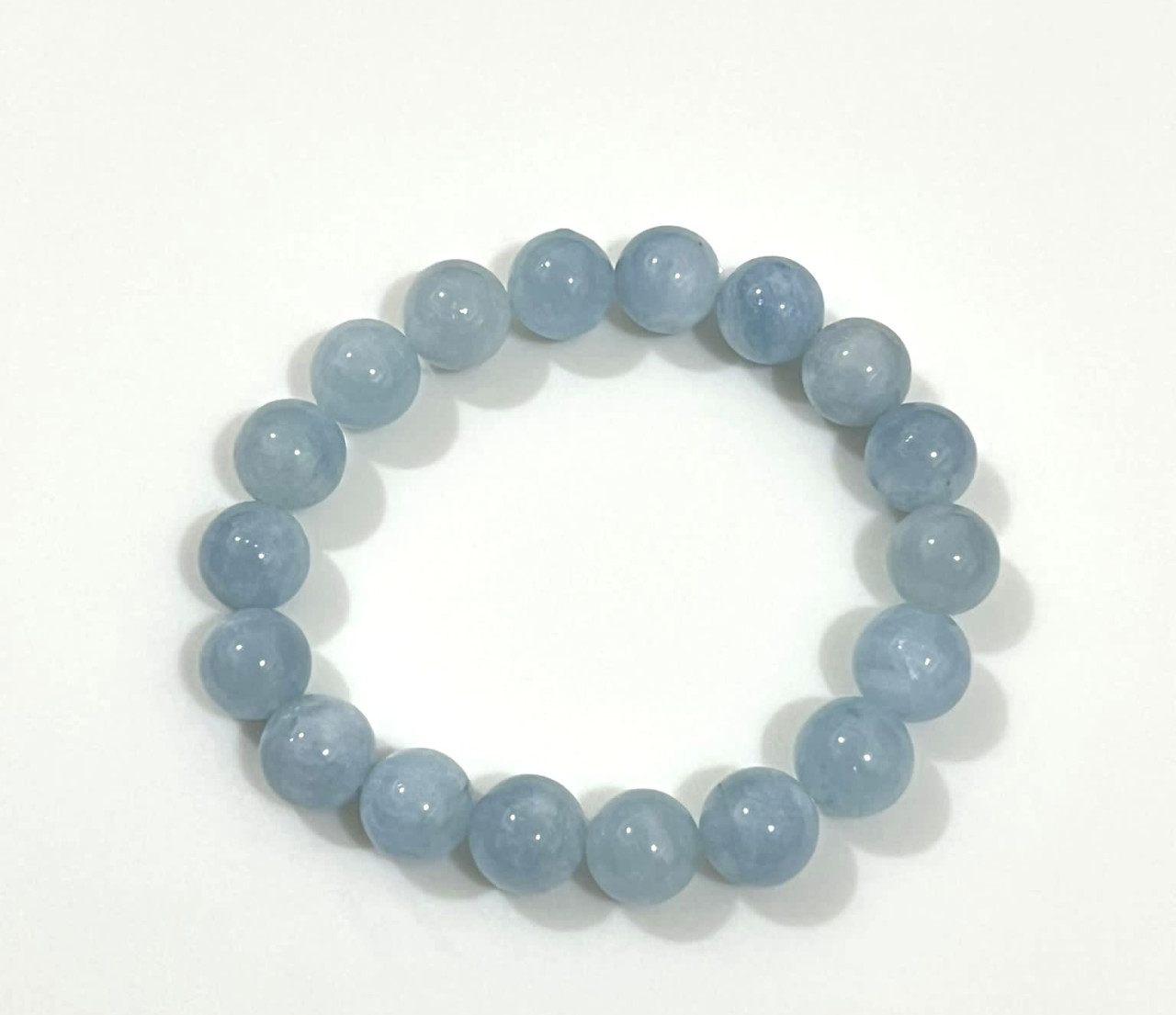 水晶功效大全｜海藍寶、白水晶、拉長石等10大常見水晶種類功能介紹