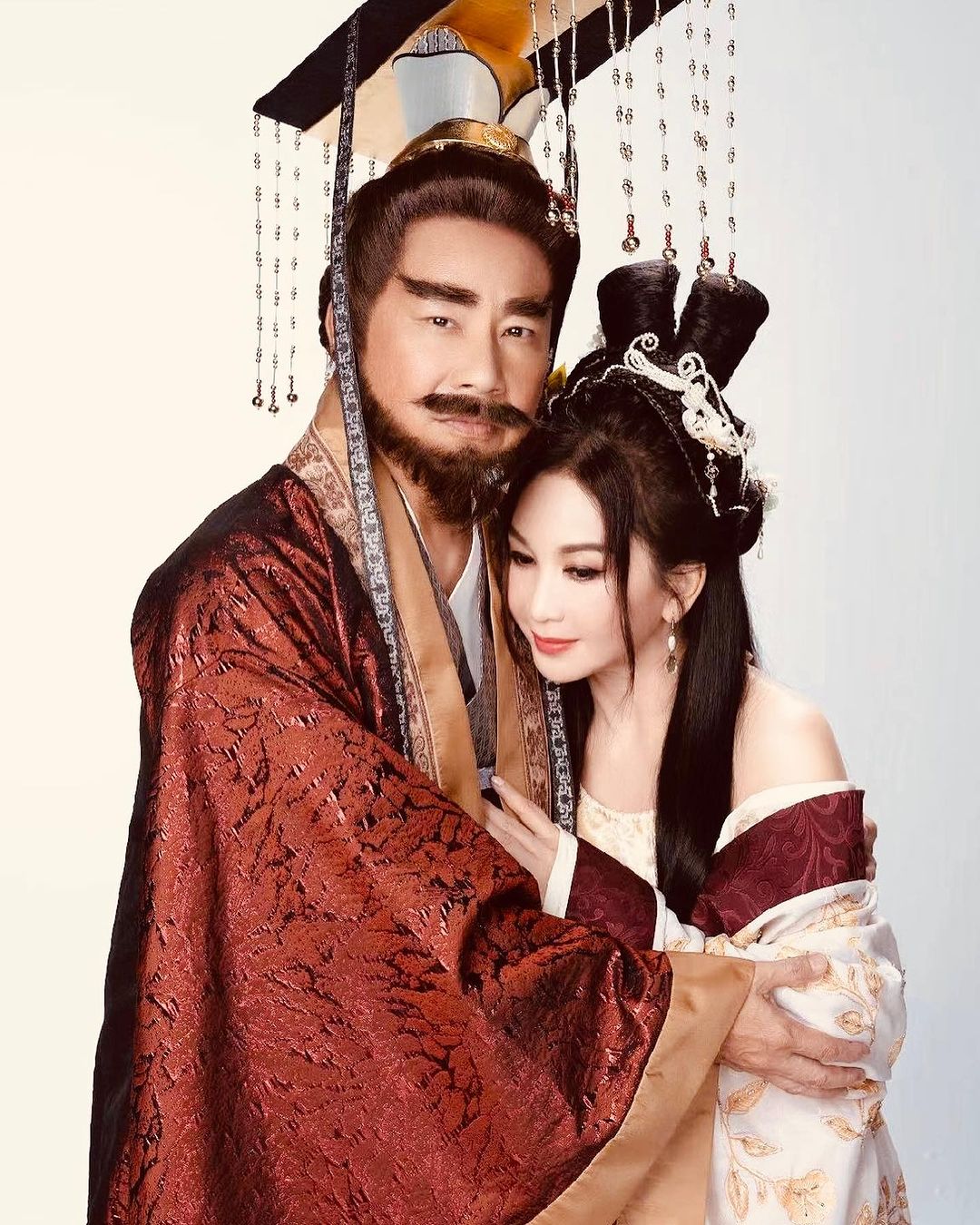 56歲溫碧霞隔22年再扮妲己！重現經典嫵媚跌膊！身材樣貌竟零變化？