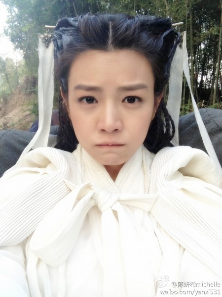 陳妍希成功瘦面變回瓜子臉！擺脫「最腫小龍女」稱號！網民大讚越活越美、充滿少女感！