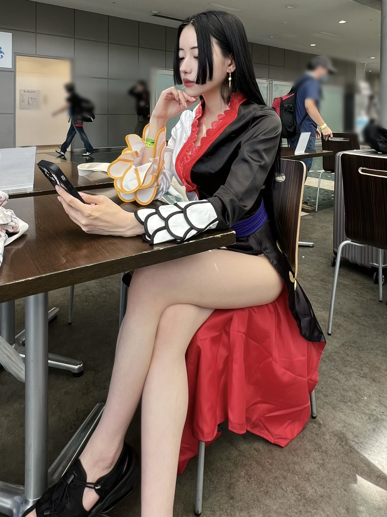 日本Coser完美還原《海賊王》蛇姬！證件相引網民驚呼：「怎麼連駕照的照片都這麼漂亮！」