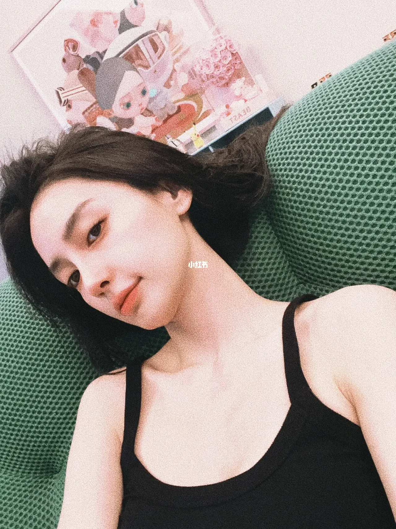 34歲Angelababy素顏自拍面容憔悴！明顯黑眼圈美貌依然！曾被捕獲驚見暴瘦「蝴蝶骨」！