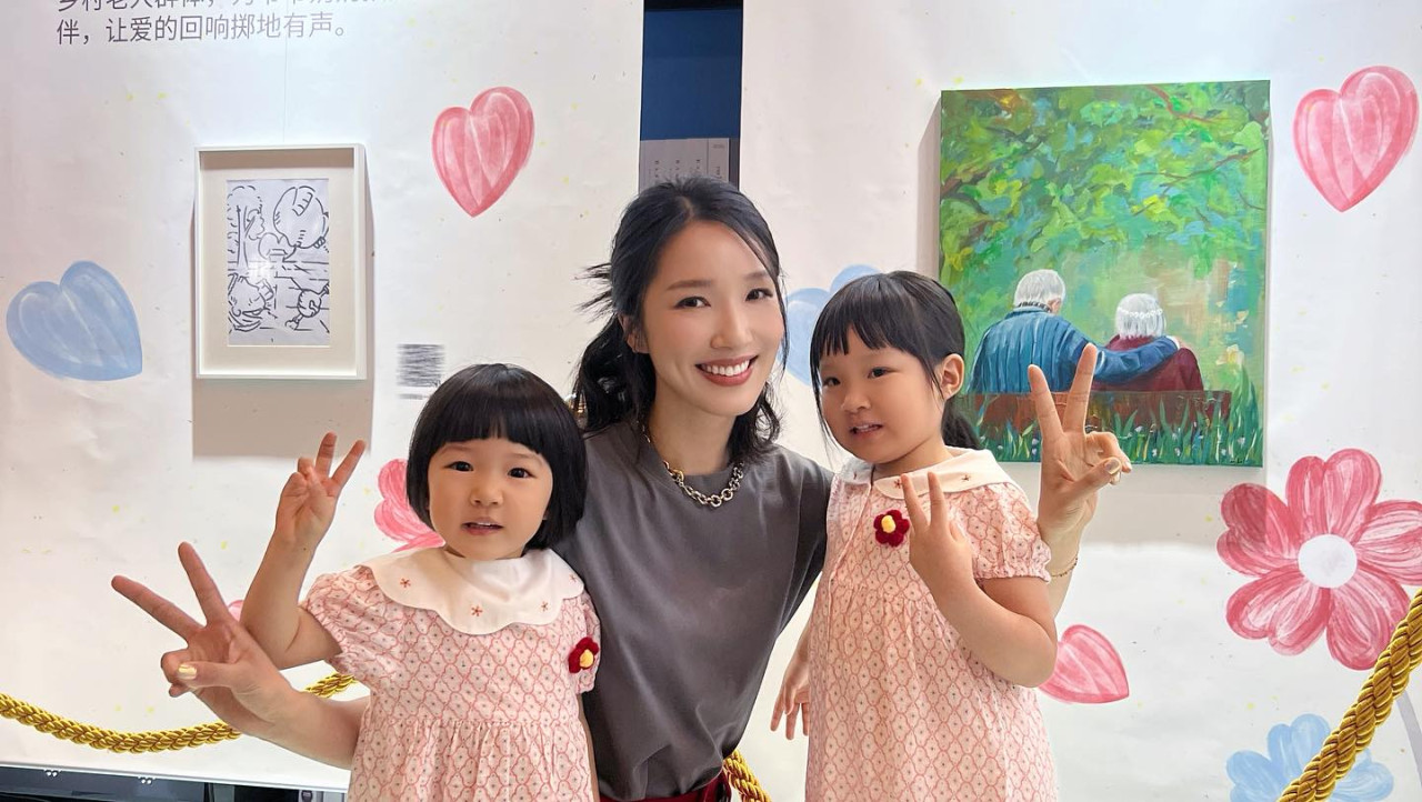 李亞男曬兩女兒近照被指顏值差距大！大女與爸爸王祖藍餅印樣！網民：不公平遺傳