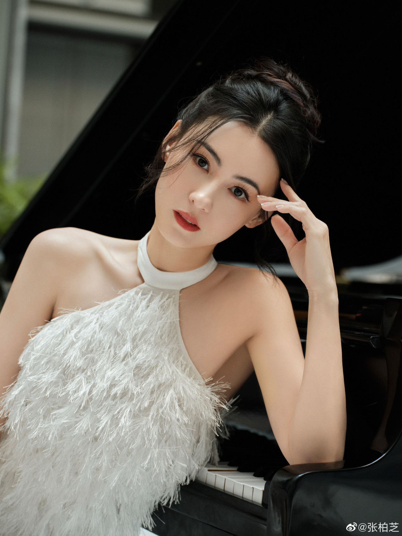 張柏芝停工後搭飛機被野生捕獲！真實狀態曝光！衣著低調仍難掩星味！