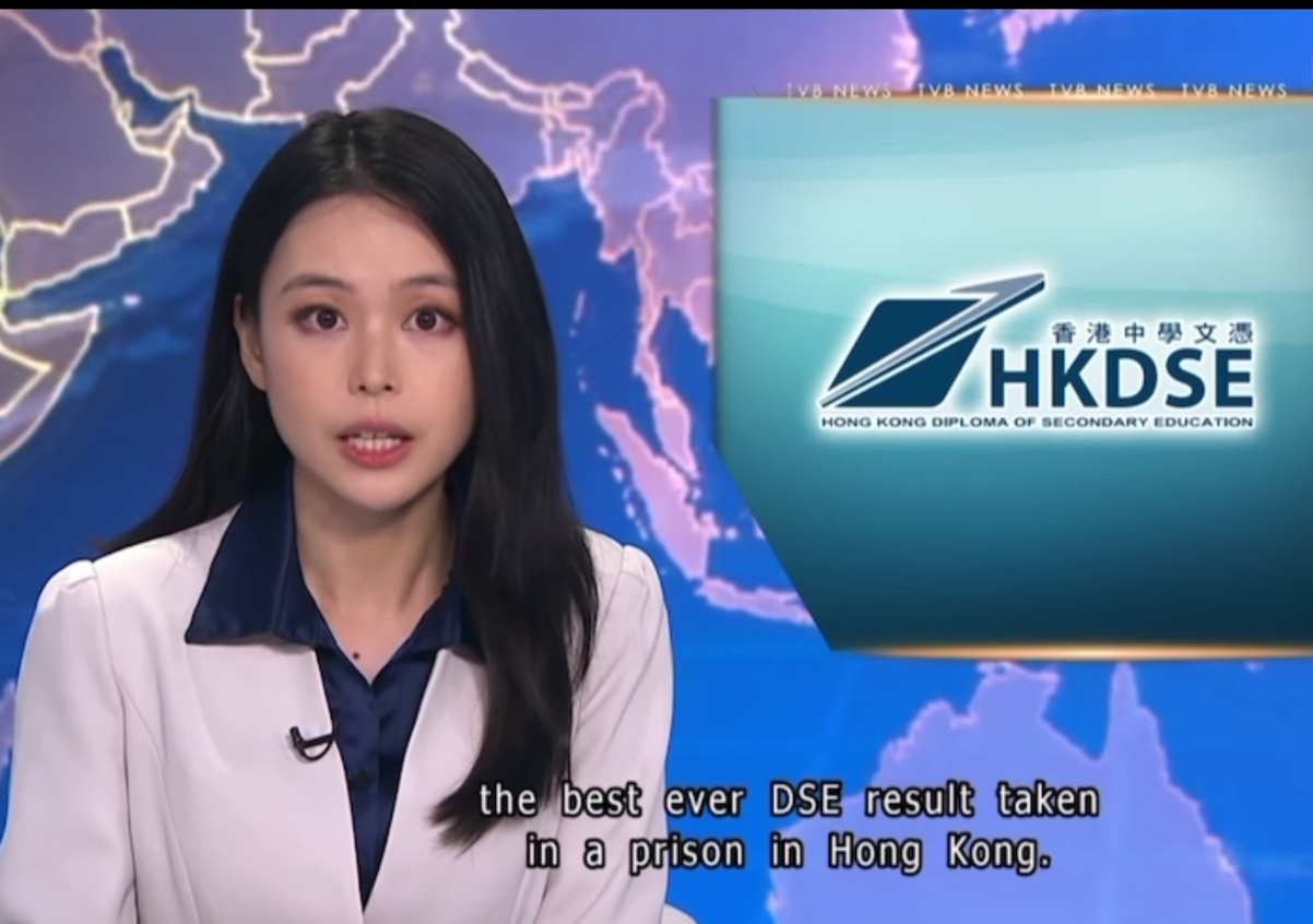 最美新聞小花林婷婷激罕露美腿！短裙採訪超養眼！字幕組做1件事被讚！