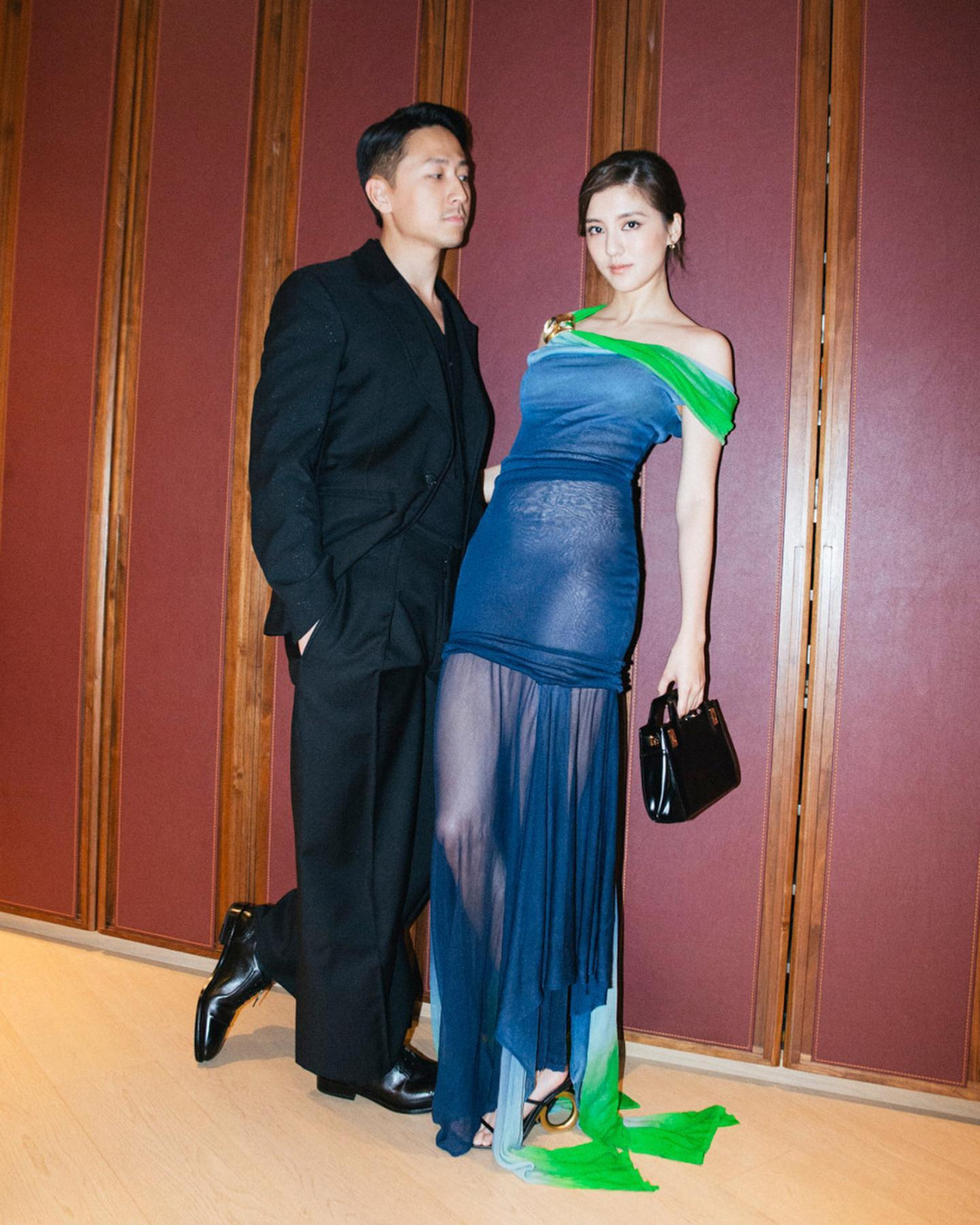 29歲吳千語被粉絲捕獲生圖流出！難掩明星氣質！網民激讚「相機拍不出的美」！