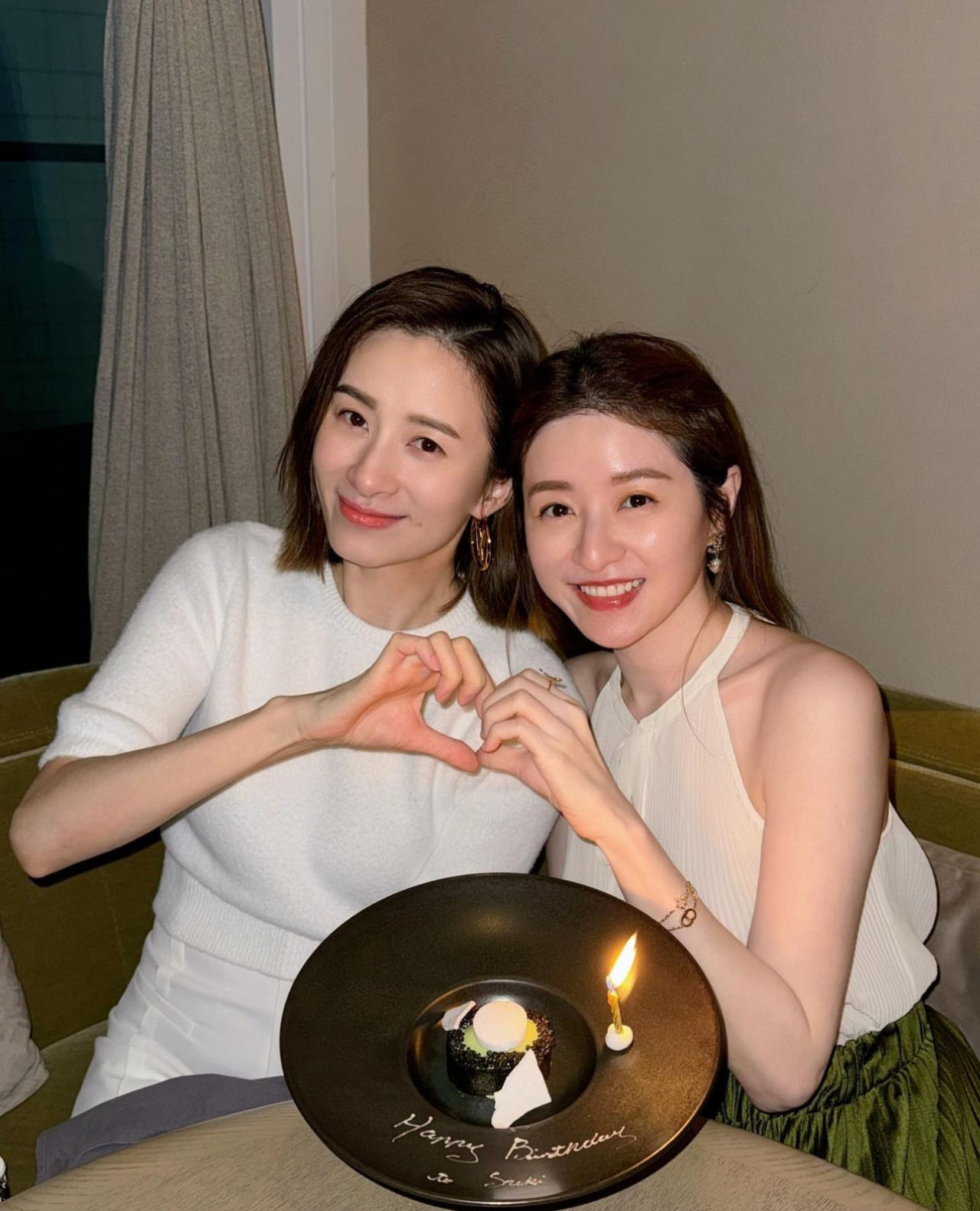 沈卓盈為徐淑敏徐菁遙補祝生日！ 39歲壽星女露膊上衣低調性感！ 