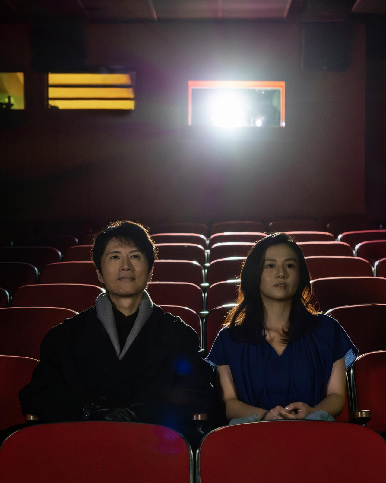 楊偲泳Renci激罕水著大解放！32D豐滿上圍浮水面！噴血身材網民激讚！