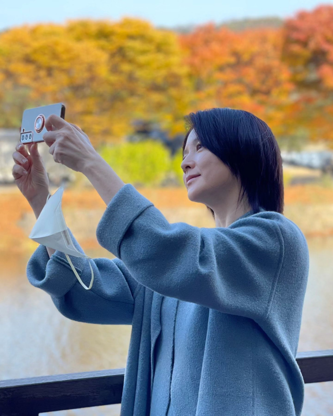 52歲《大長今》李英愛近照罕有曝光！清爽氣質短髮！臉上瑕疵獲讚優雅地老去