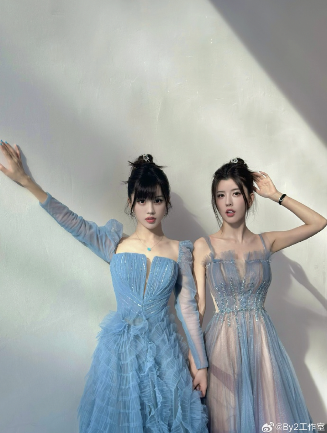 BY2雙胞胎姊妹越大越不像！妹妹Yumi外貌不斷升級！網民笑指「妹妹像是換張臉」