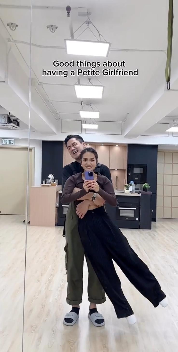 鄧卓殷拍片被男友郭子豪從後頂！網民批評安全問題引起爭議！