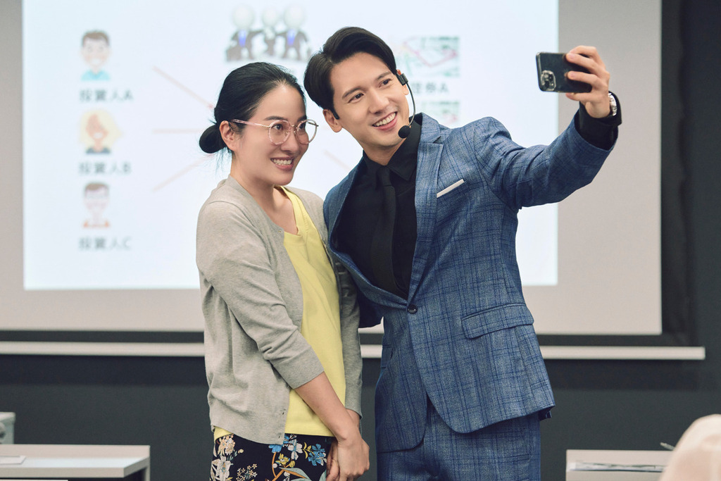 法與情｜葉璇演師奶形象突變！ 回顧99年華姐冠軍美貌判若兩人！