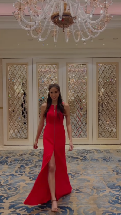 劉穎鏇「利是封」造型晒超fit身形！正面一條拉鍊不及腰間三角搶鏡！