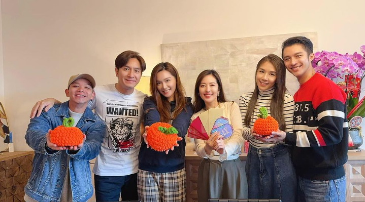 馬明靚湯派利是鄭嘉穎再度缺席！唐詩詠一句曝鐵馬家族真實關係！