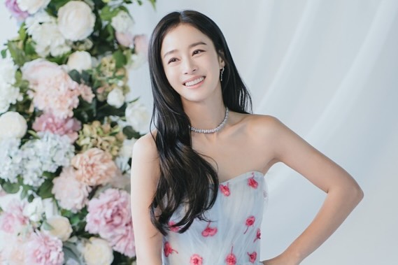 金泰希最新客串劇照曝光！43歲容光煥發獲讚「靚到癲」