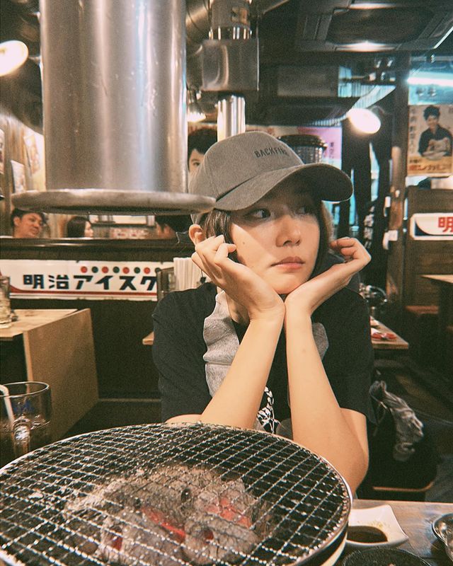 戴祖儀公開素顏現超真實黑眼圈！驚見髮際線禿一塊惹網民擔心！ 