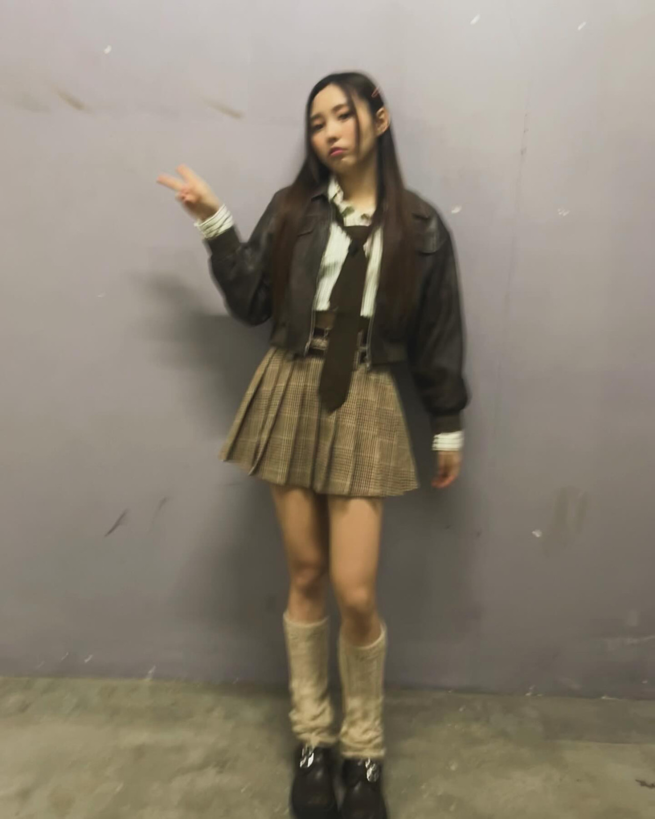 COLLAR成員Ivy So眼鏡造型極驚艷！近距離自拍無辜眼神惹網民哄動！